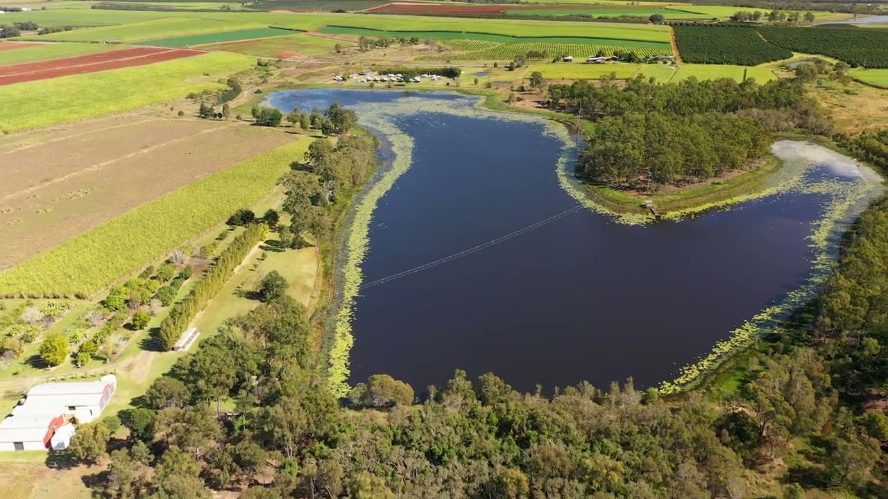 Lake Redbrook Holiday Retreat, North Isis, Queensland.