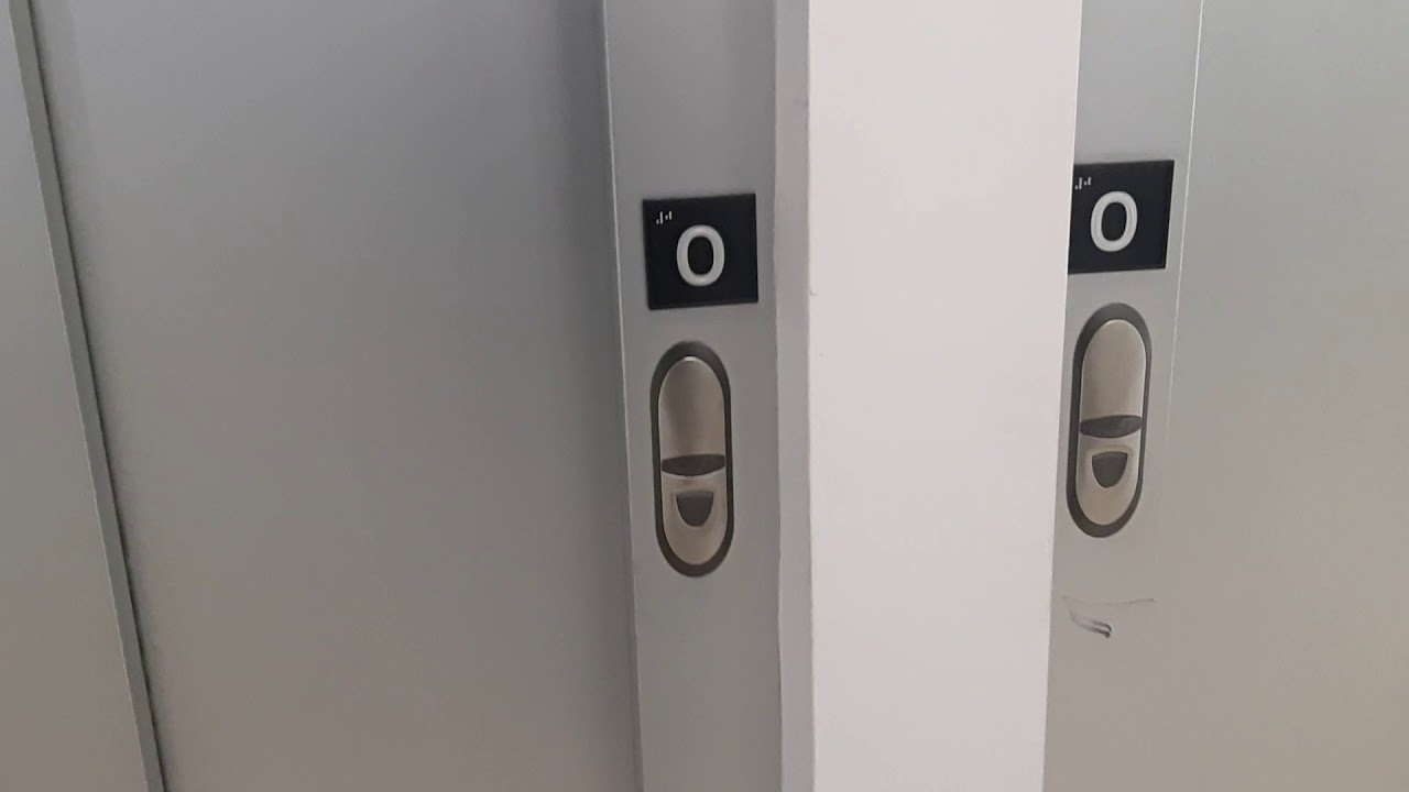 Orona lift (modernized TK) un Granada (Spain).