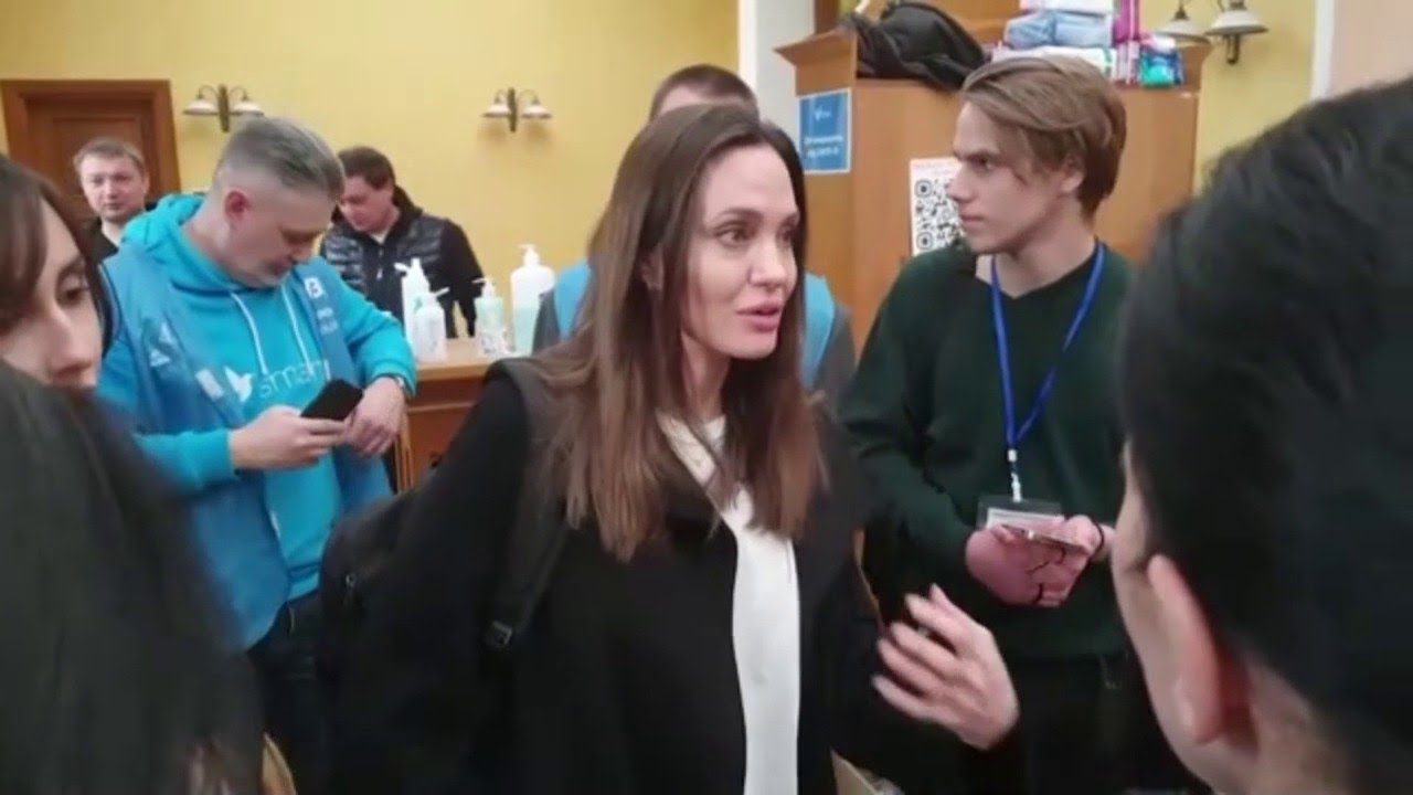 Angelina Jolie visits refugees in Lviv