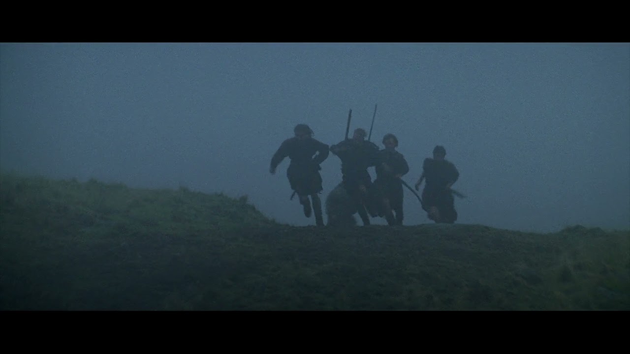 Funny Scots... William Wallace and Co. Ambushes the English - Braveheart, 1995