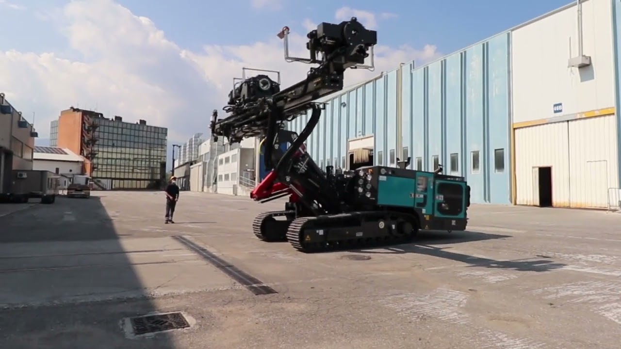 New Casagrande M9XP-2 - Crawler drill