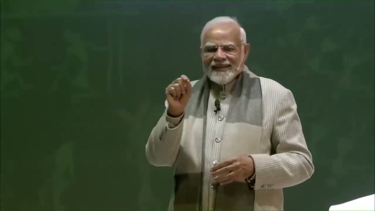 How does PM Modi handle criticism? Find out in this video! (Manipuri)