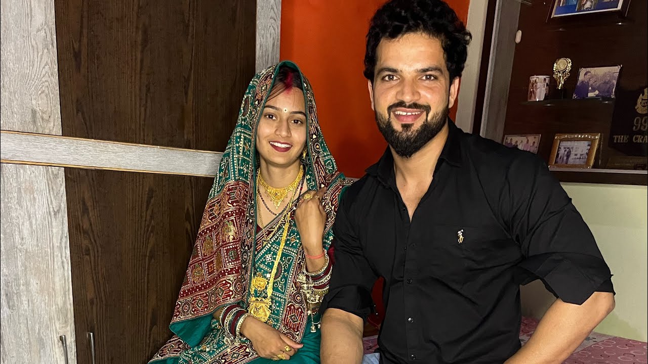 Shadi ke baad aaj pahli baar gayi me agra  