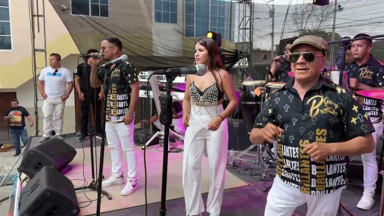 Mix Nacional Ecuatoriano - George y sus Brillantes (En Vivo)