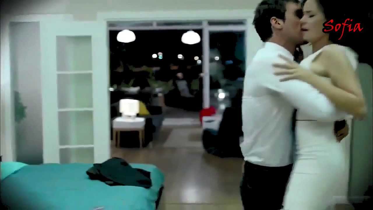 Merhamet ► Το χρόνο σταματάω || I Stop The Time ||