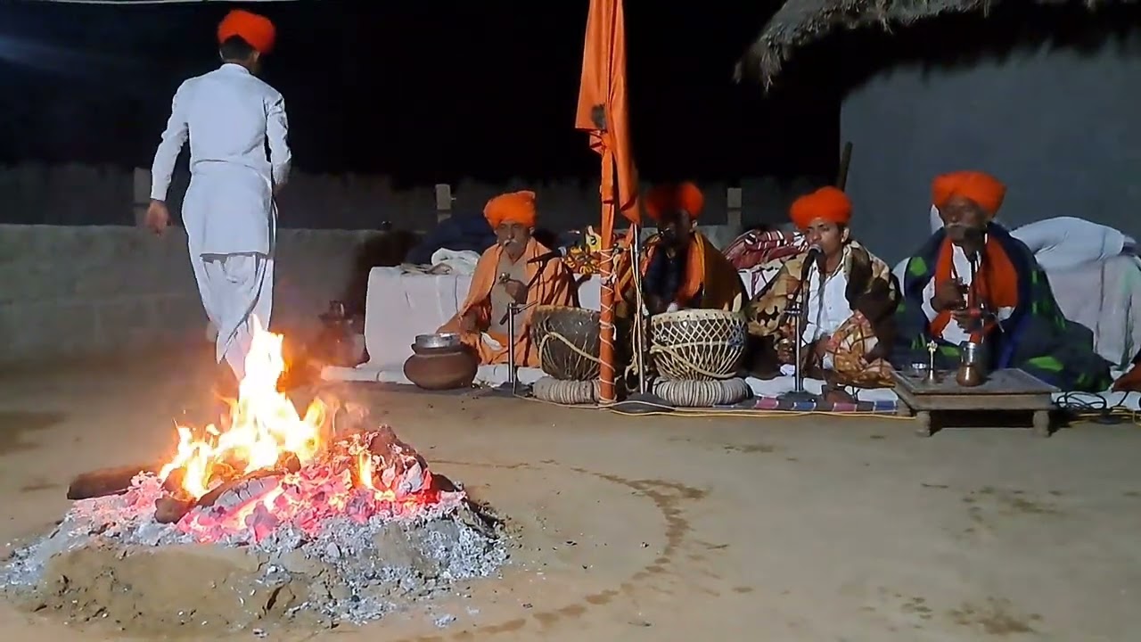 रुस्तम जी महाराज का सबद गायन व अग्नि नृत्य जसनाथी सिद्धों का