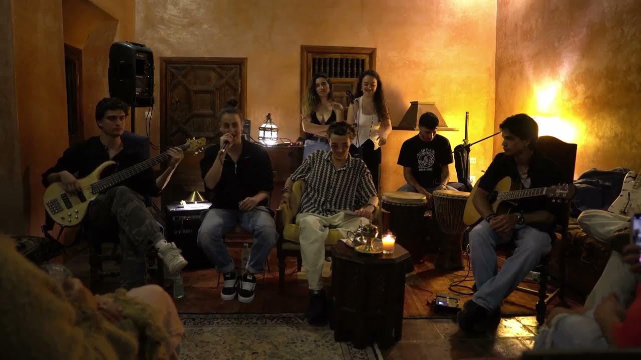 FLAKKO MEDINÄ en EL BESO (Acústico) #LIMONADA🍋
