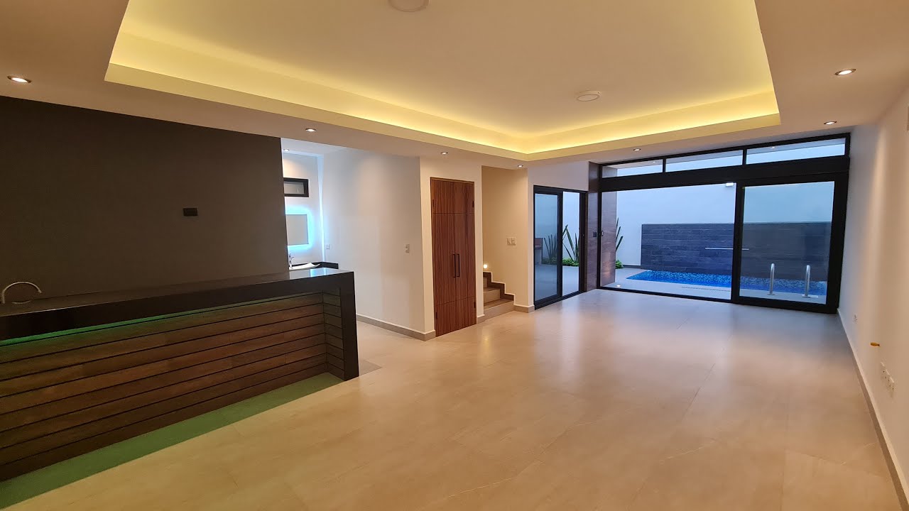 CASA CUMBRES ELITE EN MONTERREY │ Máxima amplitud en terreno compacto!