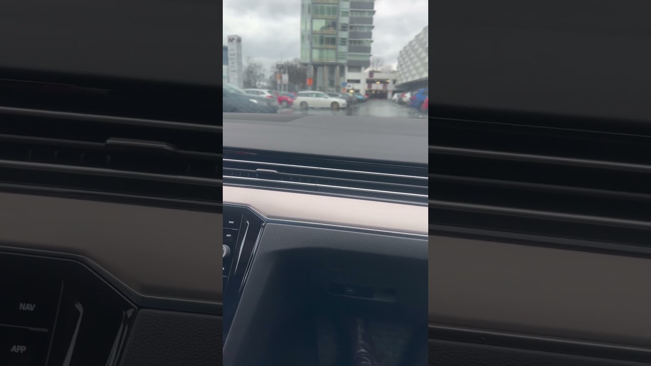 Obcy dźwięk zawieszenia Passat B8 podczas przejeżdżania przez pr&oacute;g