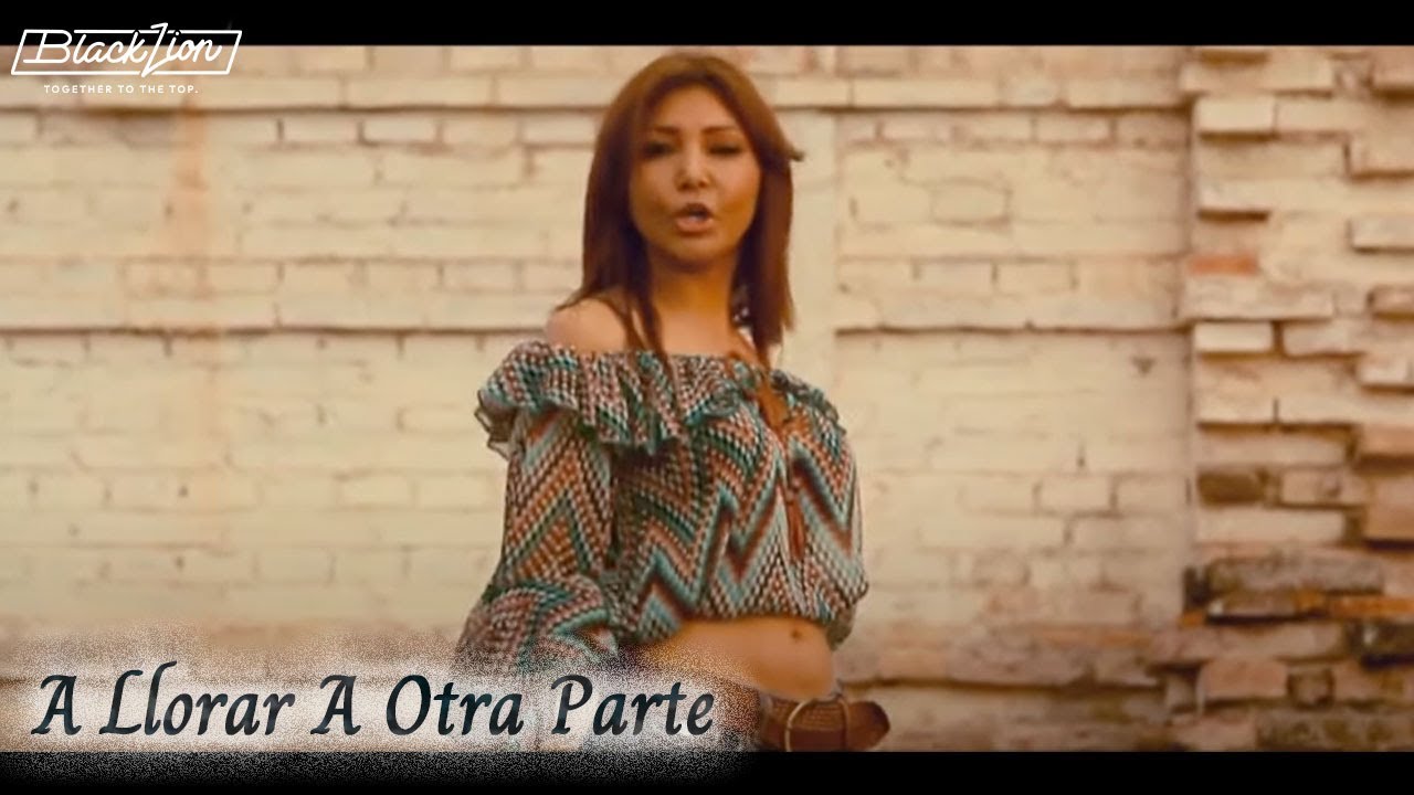 A Llorar A Otra Parte - @scarlettlinaresoficial  (Video Official)