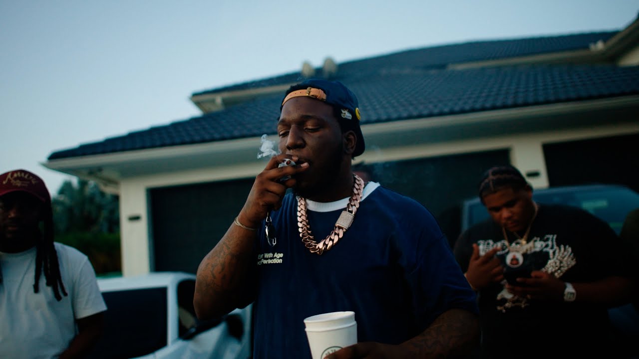 Bezzle - I Still Got It (Official Music Video)