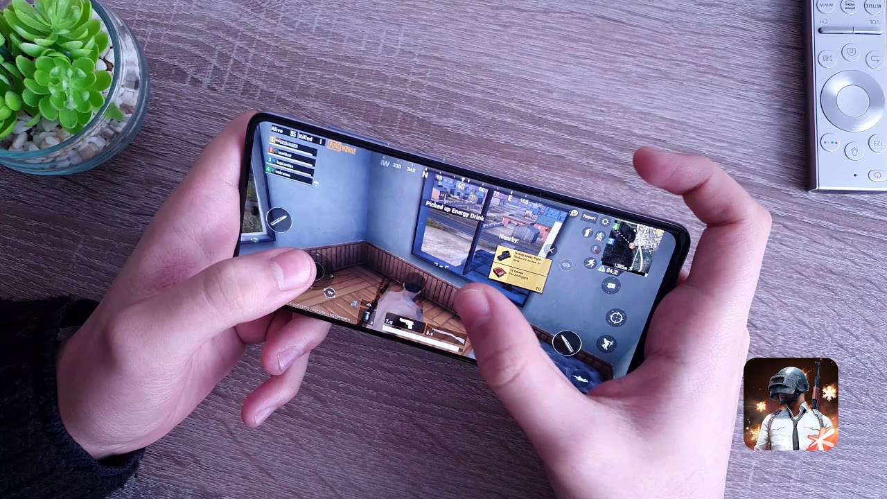 SAMSUNG Galaxy A51 Performance Test (PUBG Mobile & FIFA 20 Mobile gameplay) 🕹