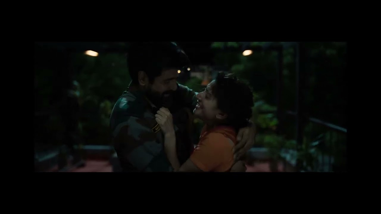 AMARAN(EMOTIONAL LOVE SCENE) CAPTAIN MUKUND MET HIS WIFE 💗