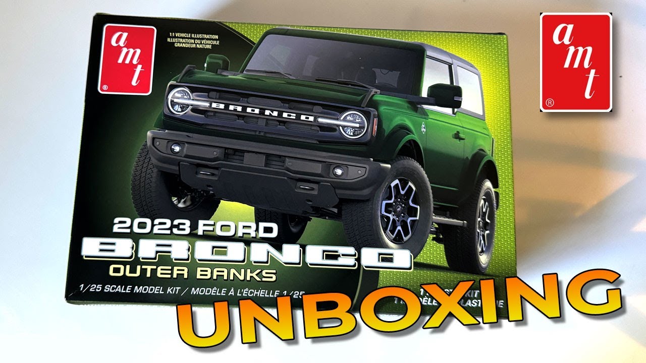 AMT's 2023 Ford Bronco Model Kit - A Look Inside!