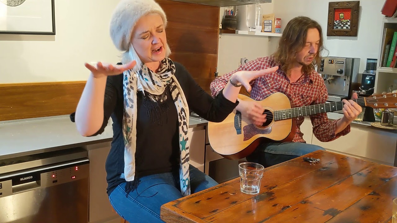 Dreaming   Blondie Acoustic Cover - Nick Meredith on Guitar, Clodagh Reid on Vocals