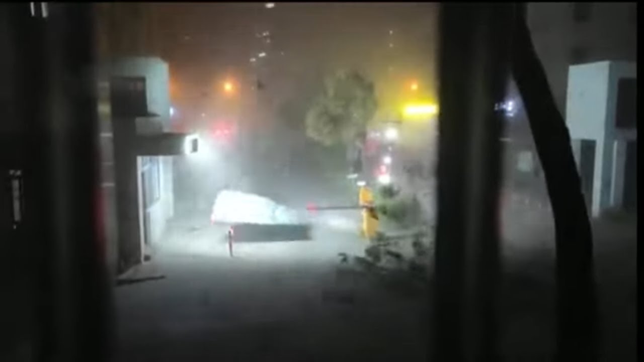 Extremely DANGEROUS Wind STORM Batters Nantong City, China May 1, 2021
