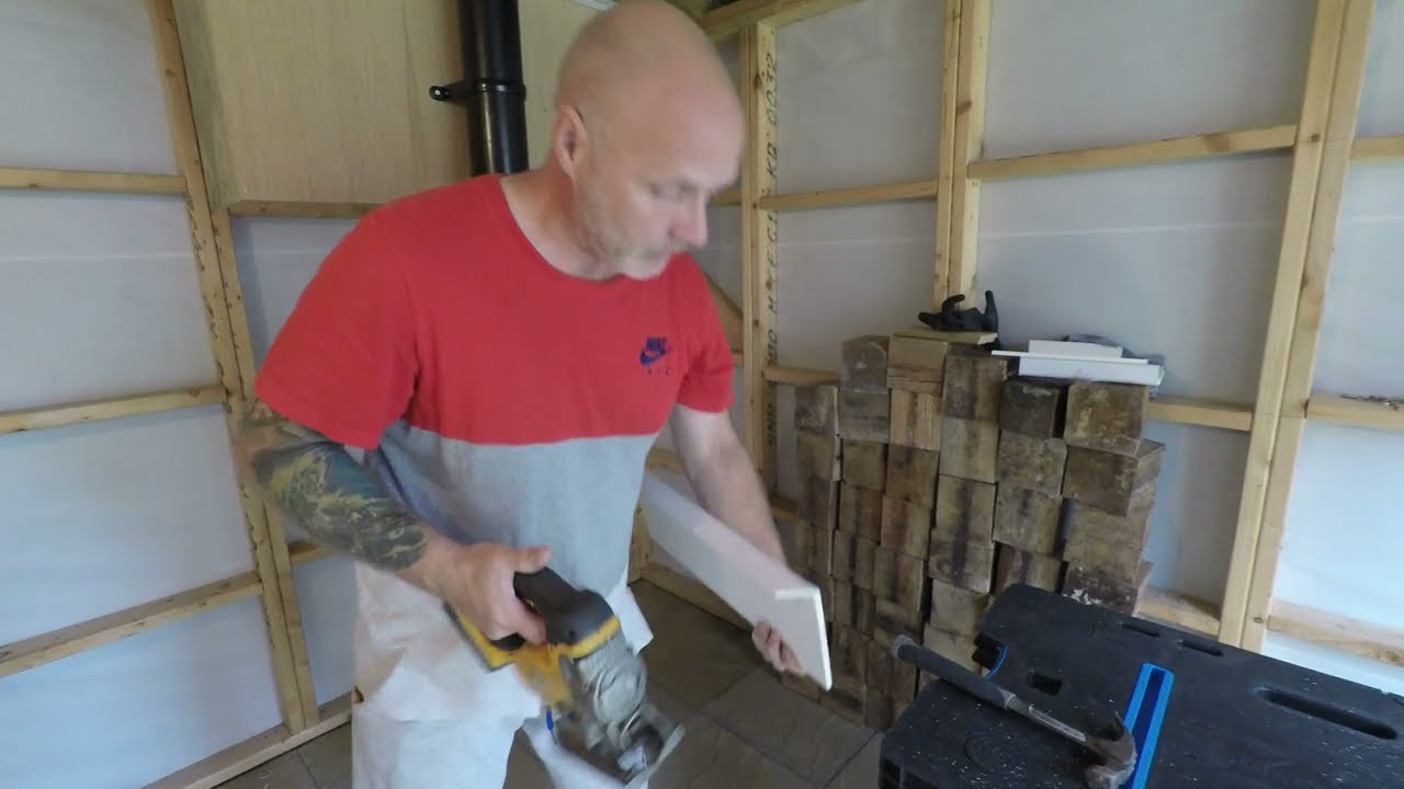 Fitting Fascia boards
