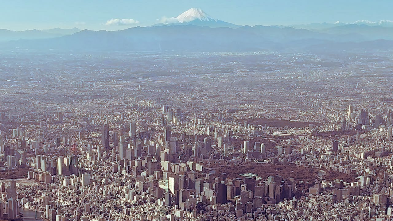Spectacular Tokyo Airport Takeoff - 羽田空港 .