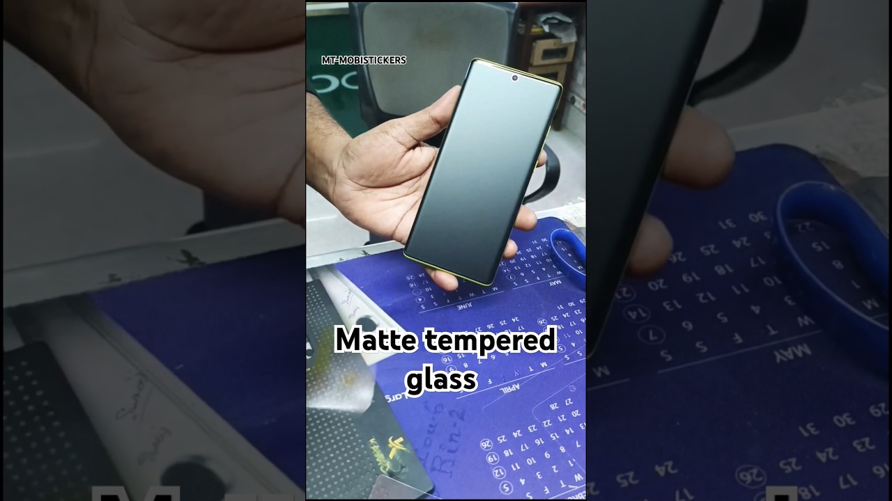Moto g85 5g 🔥💯🔥mobile matte screen guard best quality curved display mobile tempered glass