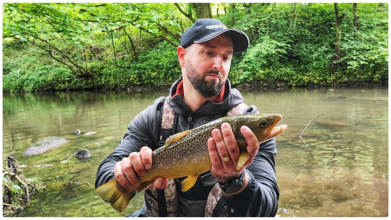 PSTRĄGI na spinning z małej rzeki | PSTRĄGI w MAJU 2022 | Vlog37 #ultralight #trout #pstrąg