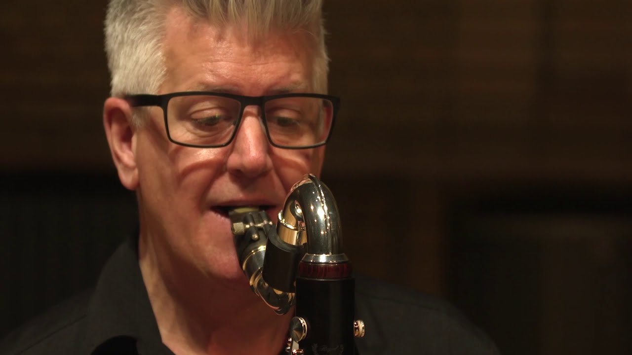 Gipps: Prelude for Bass Clarinet Solo / Mark O’Brien