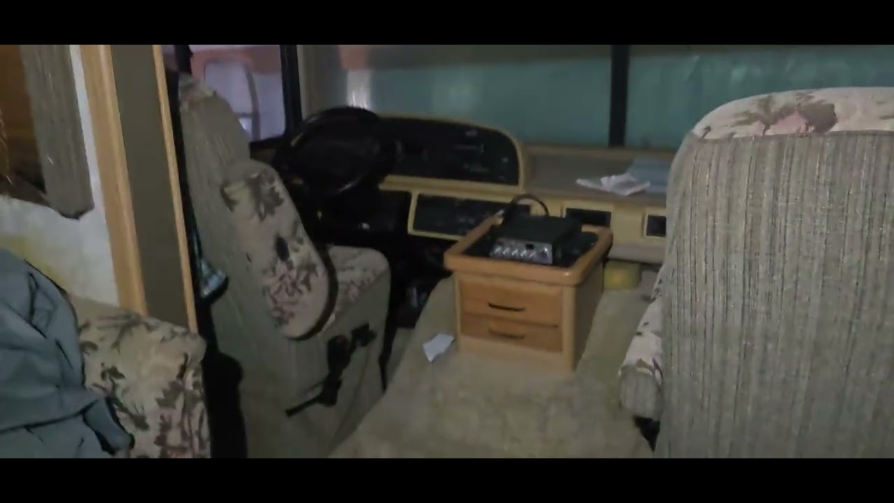 2005 bounder motorhome