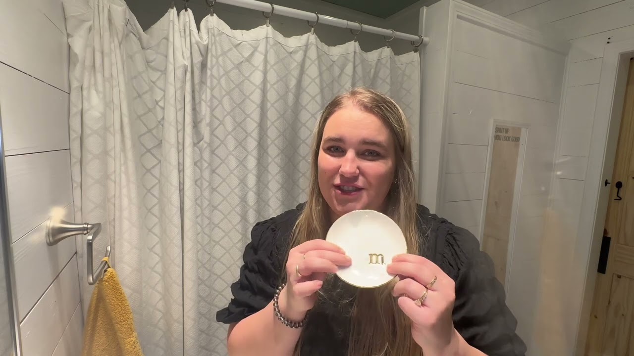 My honest review of this gold and white initial trinket/ring dish from amazon-- link in description