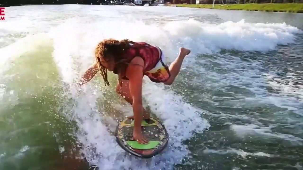 wakesurf tricks - Fire Hydrant relaxica surf