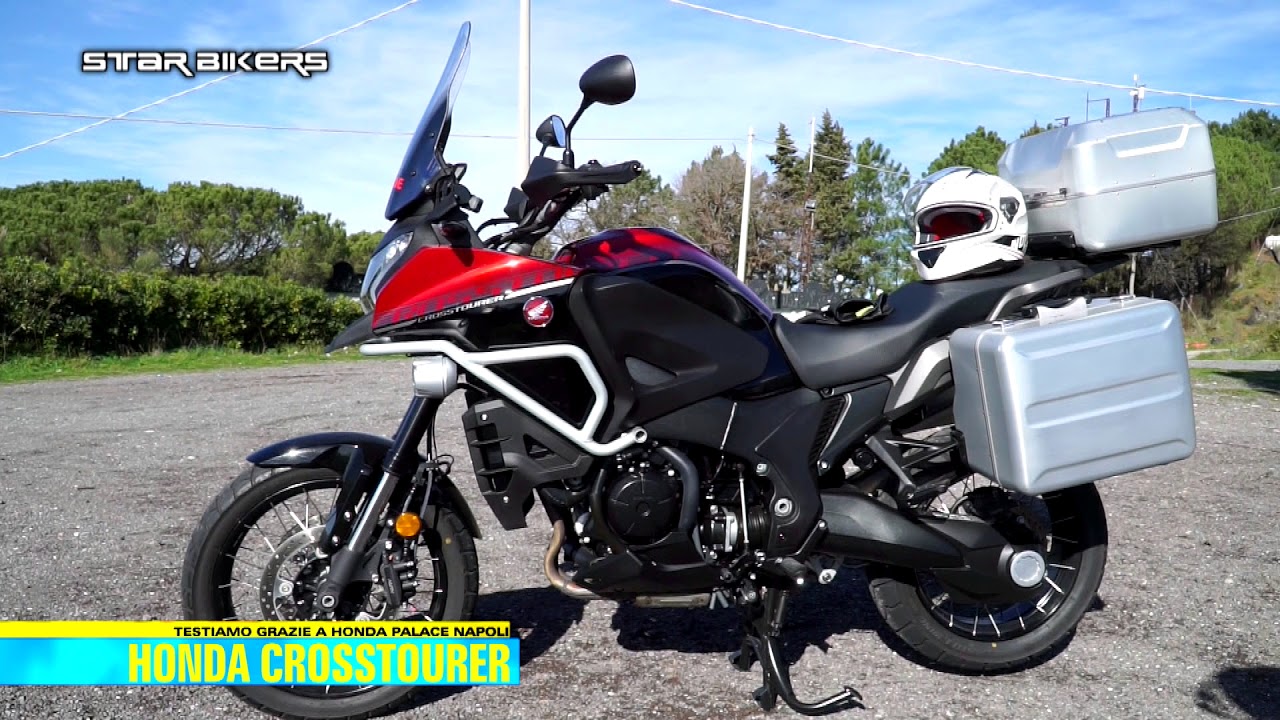 HONDA VFRX  CROSSTOURER 1200 con HONDA PALACE NAPOLI
