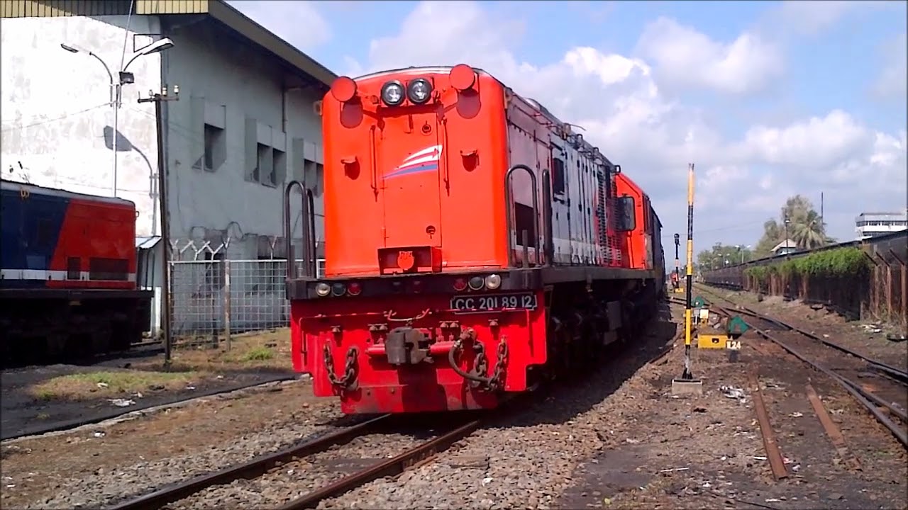 Kumpulan Video Hunting Kereta Di Sekitar Dipo Lokomotif Kertapati Sumatera Selatan