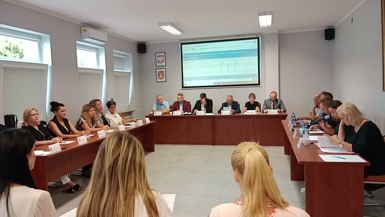 XVI Sesja Rady Miejskiej Bobrowniki.