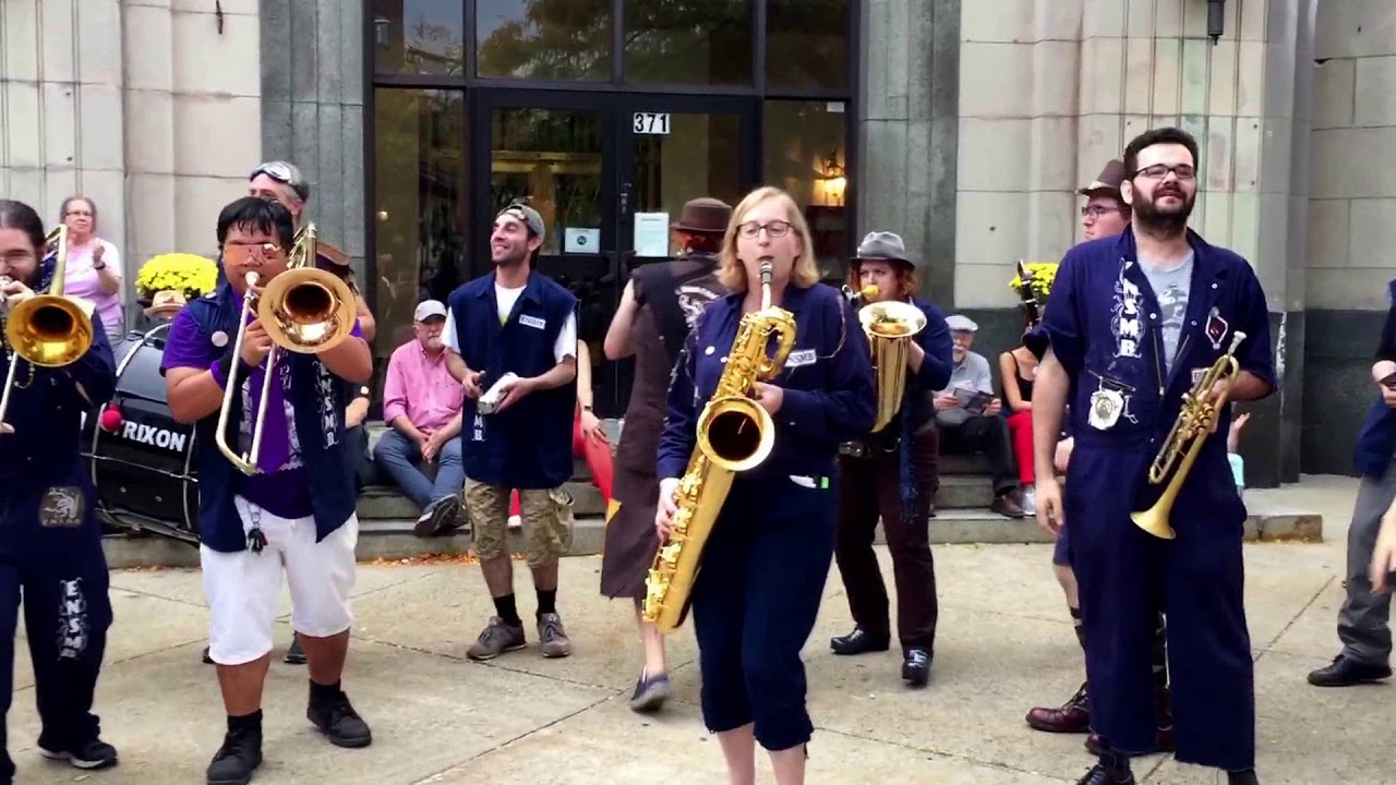 ENSMB: Brobdignagian Chutzpah & Moanin' @ HONK! 2017 Saturday (1 of 12)