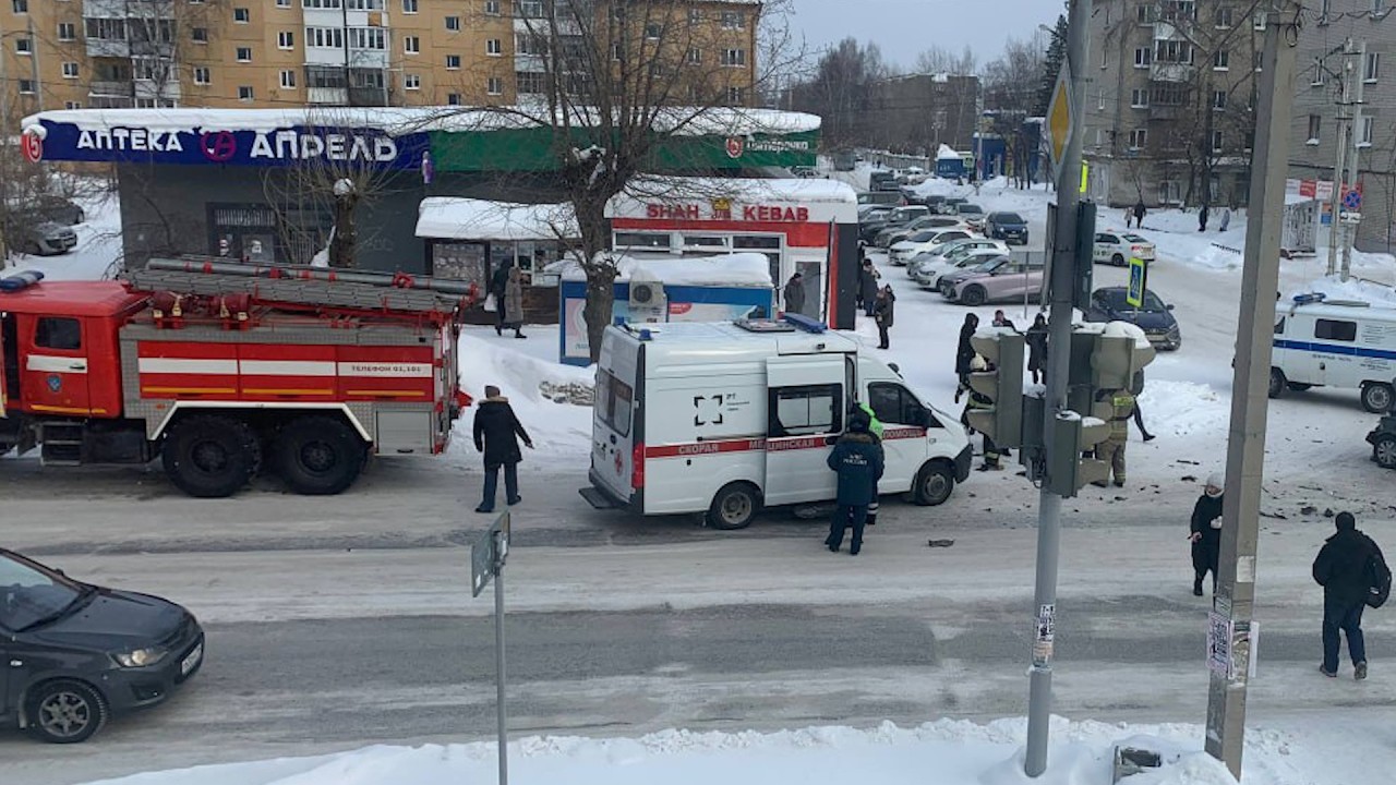 Гранта атаковала пожарный Урал. Real Video