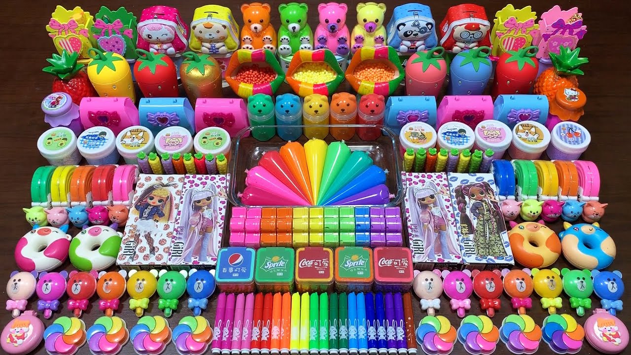 RELAXING WITH CLAY PIPING BAG & FOAM and GLITTER | Mixing Random Things Into GLOSSY Slime 