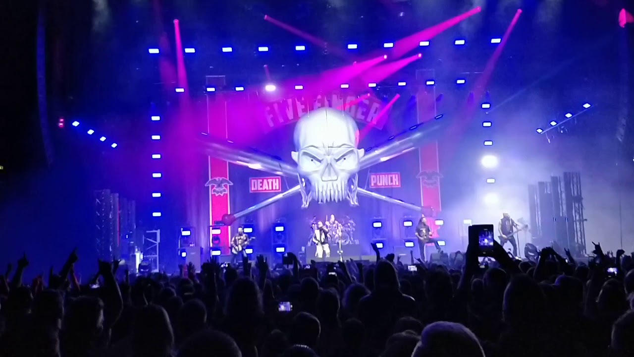 Five Finger Death Punch - Lift me up @ Hartwall Arena 14.11.2017