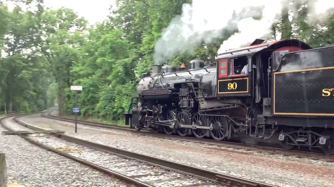 Strasburg No. 90 leaves Paradise