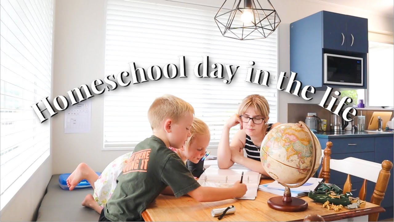 HOMESCHOOL DAY IN THE LIFE First Grade and Preschool | Mom of 3