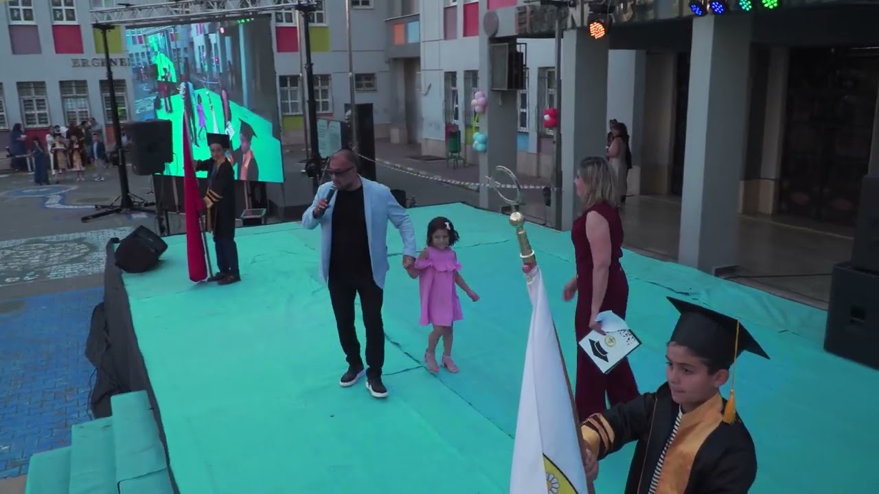 1. Gün Kartal Ergenekon İbrahim Şakir ilkokulu 2025 Mezuniyet