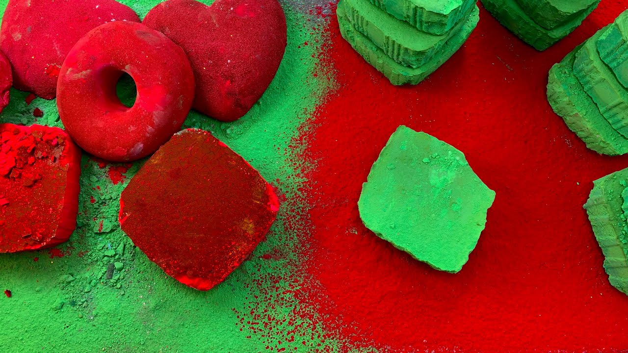 Deep So Rich Red and Green Oxichalk and Iron Oxide Pigmented Chalk Sof Dusty with @Asmrchalk_r6y