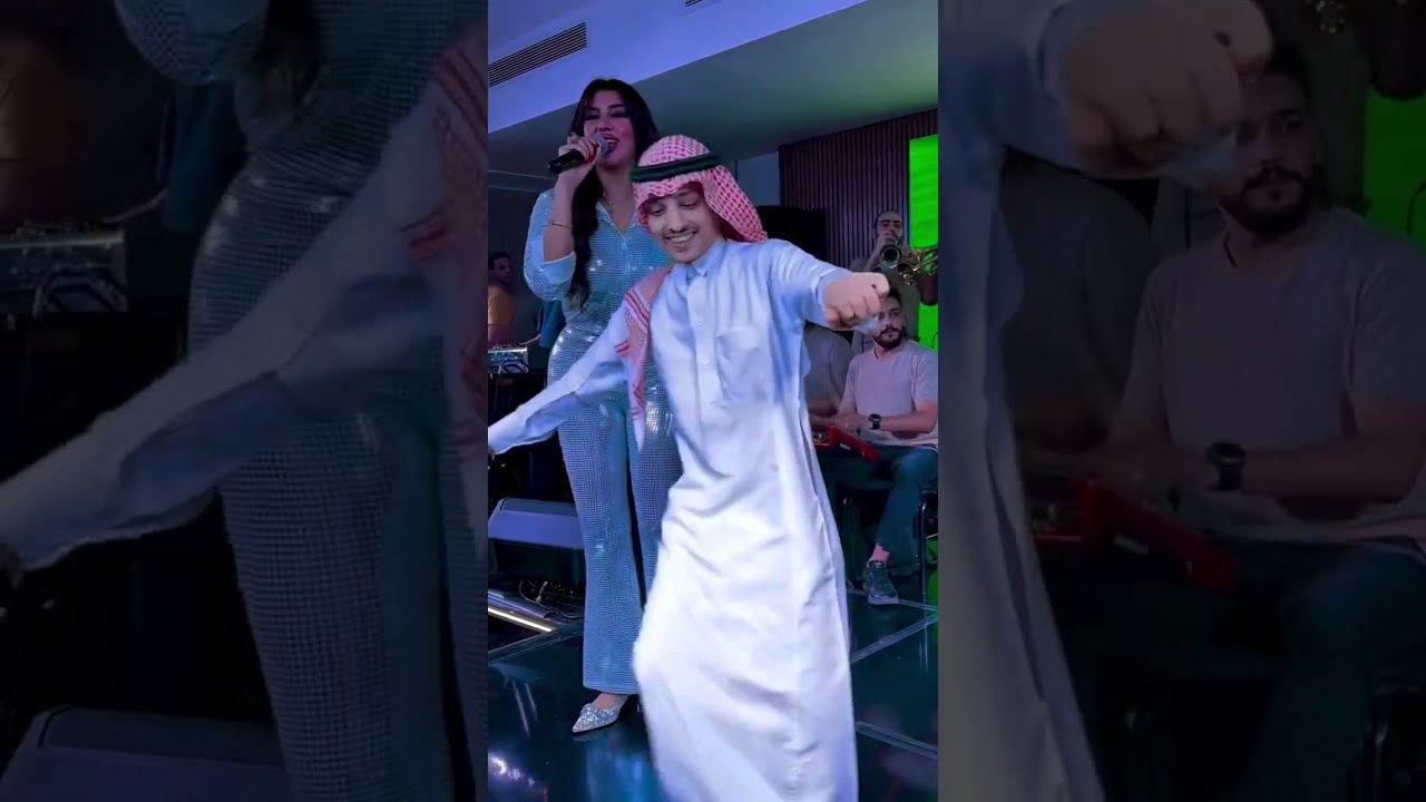 شوفو 👀الأمير السعودى سكران عمل ايه مع #يارا_محمد😱فى كباريه شارع الهرم🔞