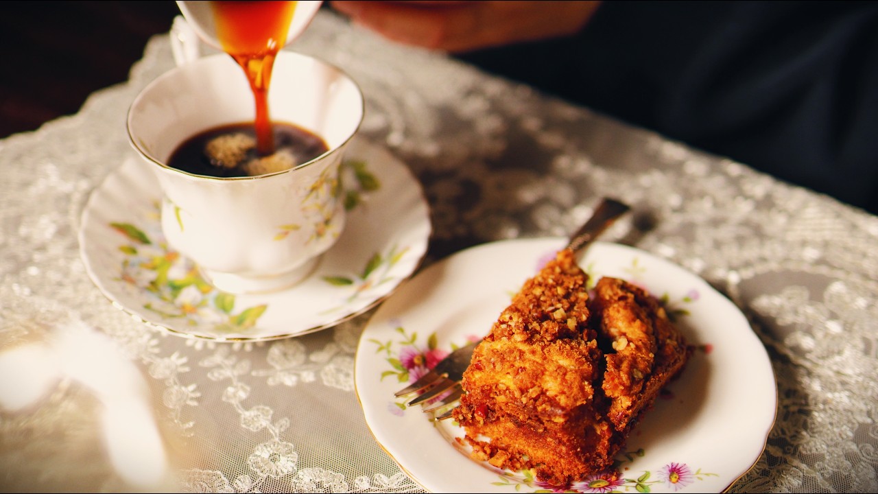 [1974] A Hidden Vintage Vanilla Coffee Cake from a Small American Village