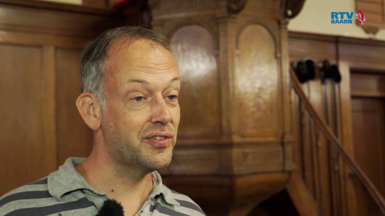 Kerkorgels in Baarn; de Pauluskerk; organist Richard Vos