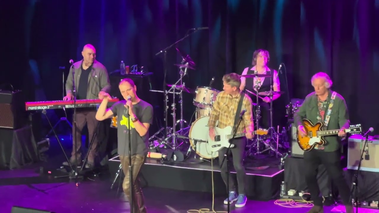 Sitting Still (R.E.M.) Michael Shannon + Jason Narducy + Peter Buck Live at Neptune Theater 2/21/25