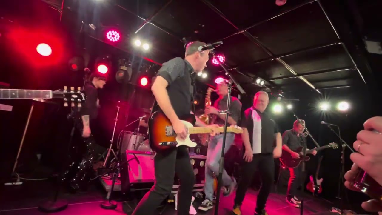 Cover Me - Cadillac Ranch - Central Scene, Elverum 29/11/25