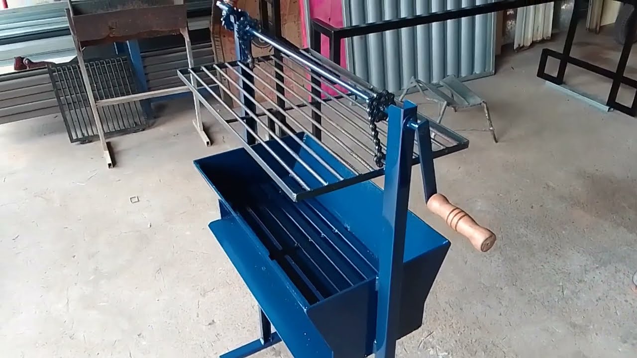 Churrasqueira com manivela