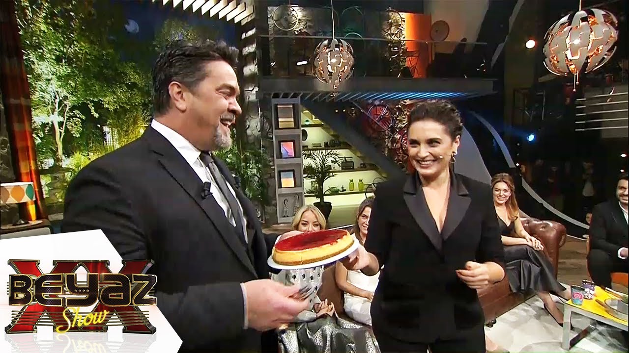 Aslıhan Gürbüz'den, Beyaz'a Cheesecake! - Beyaz Show