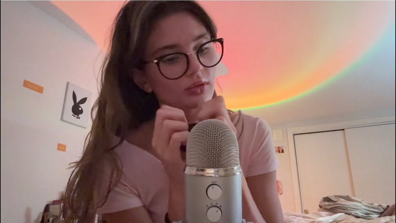 ASMR tapping/ scratching, fabric scratching, no talking (sarah&rsquo;s custom!)