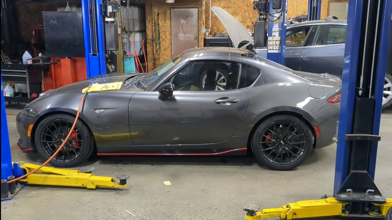 2017 Mazda MX-5 Miata Targa Water Leak Repair Tech Tip
