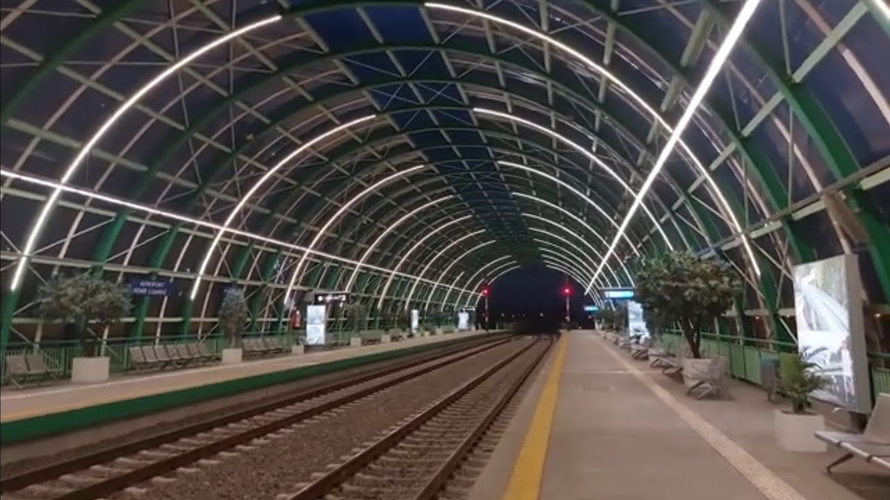 Cu trenul la Aeroportul Otopeni