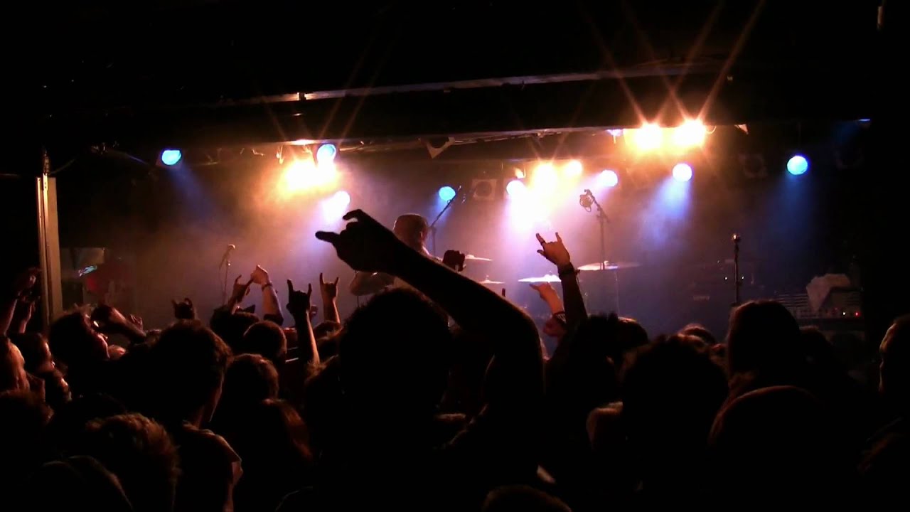 Dead by April - Losing You live @ Debaser